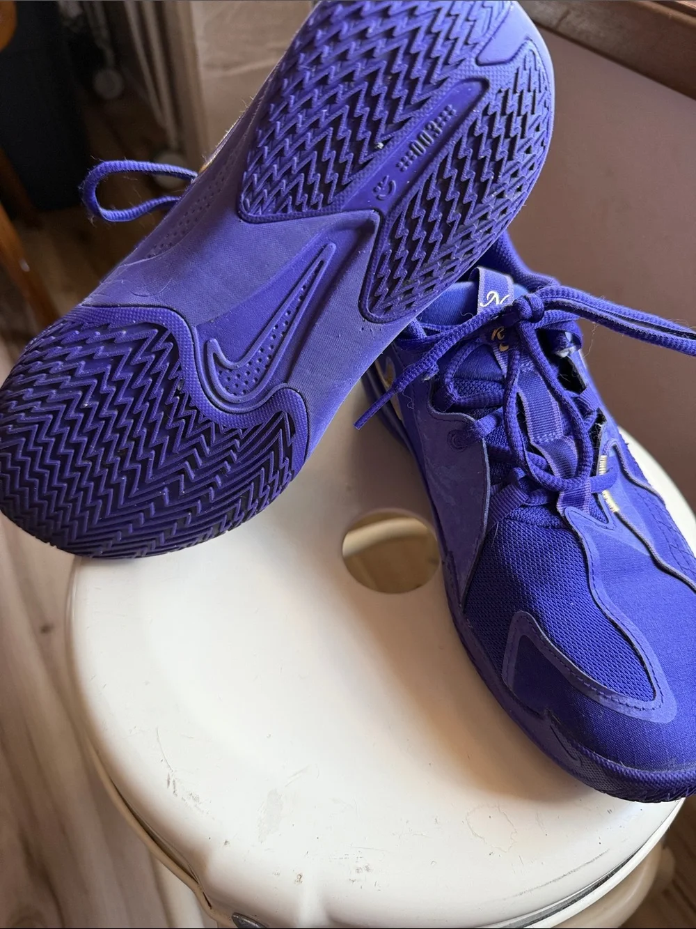 Nike G.T. Cut 3 Youth Basketball Shoes in Court Purple